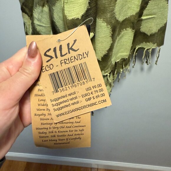 Silk Green Scarf NWT - Picture 3 of 7